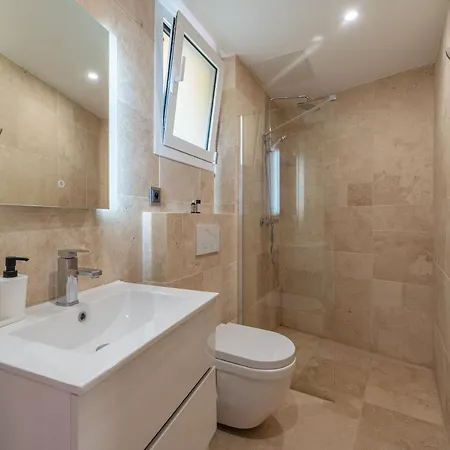 Grand Studio Climatise Tres Proche Monaco Beausoleil Exterior photo